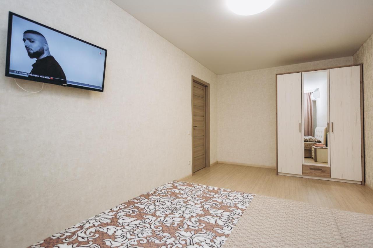 Luxe Apart-Hotel Near Lavina New Building 1 Floor Sumy Eksteriør bilde
